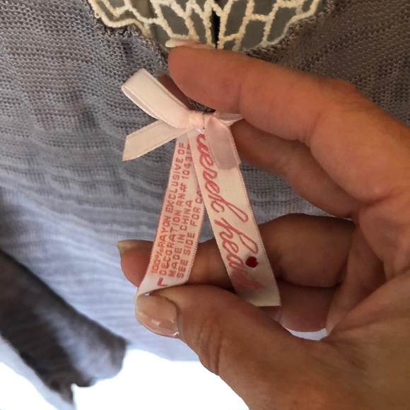 🍁3/$25🍁 Crochet Back sleeveless Cardigan/Vest - Picture 7 of 12